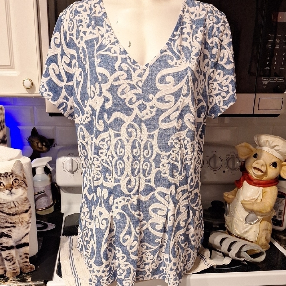a Womens Sami & Jo Stretch Short Sleeve Plus Size Top 2X